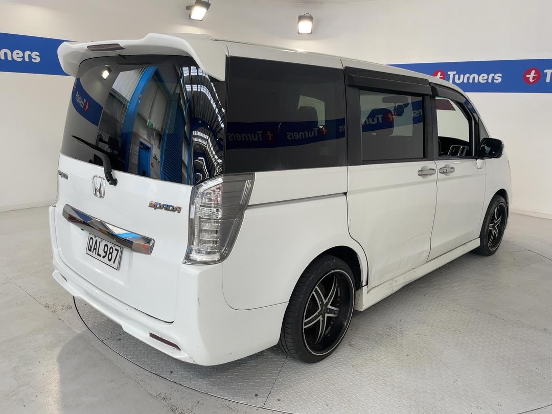 Photo '7' of Honda Stepwgn Stepwagon Spada Photo '7' of Honda Stepwgn Stepwagon Spada