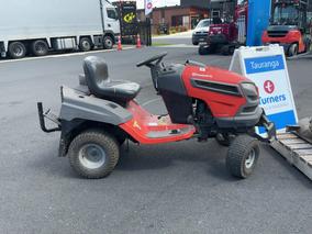Photo '3' of Husqvarna CTH2642 42 Ride On Mower