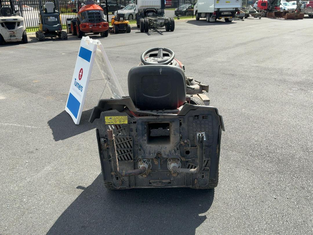 Photo '5' of Husqvarna CTH2642 42 Ride On Mower