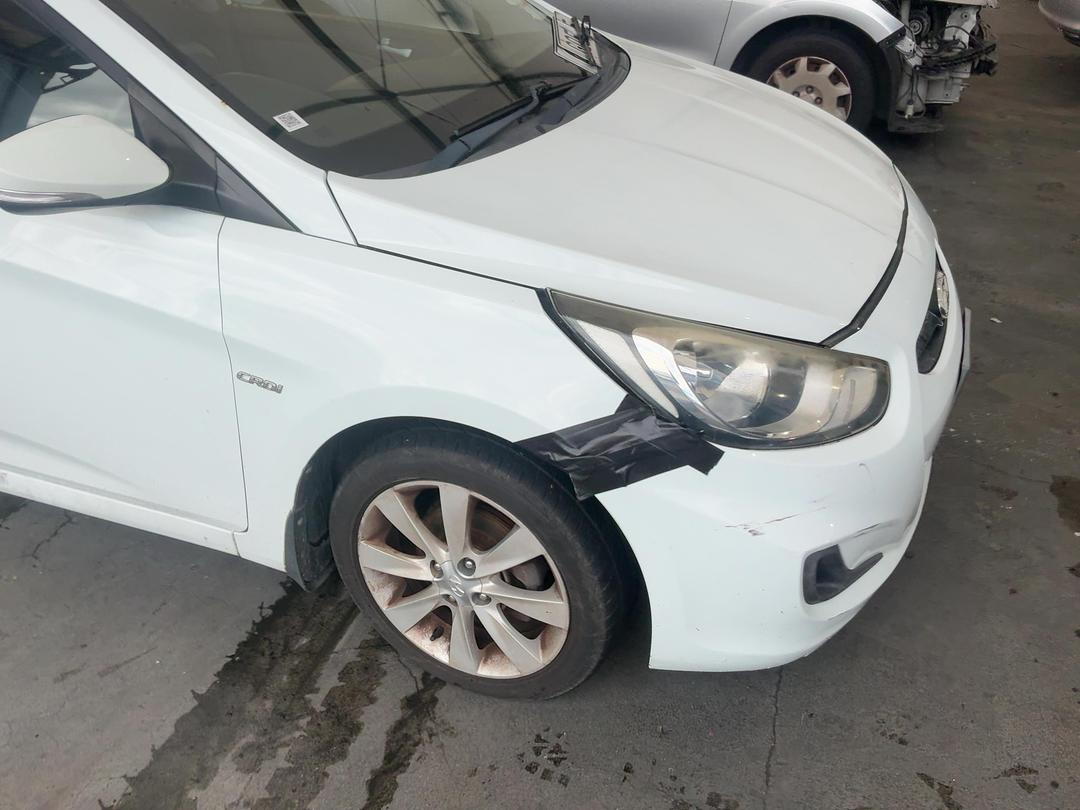 Photo '2' of Hyundai Accent Crdi Photo '2' of Hyundai Accent Crdi