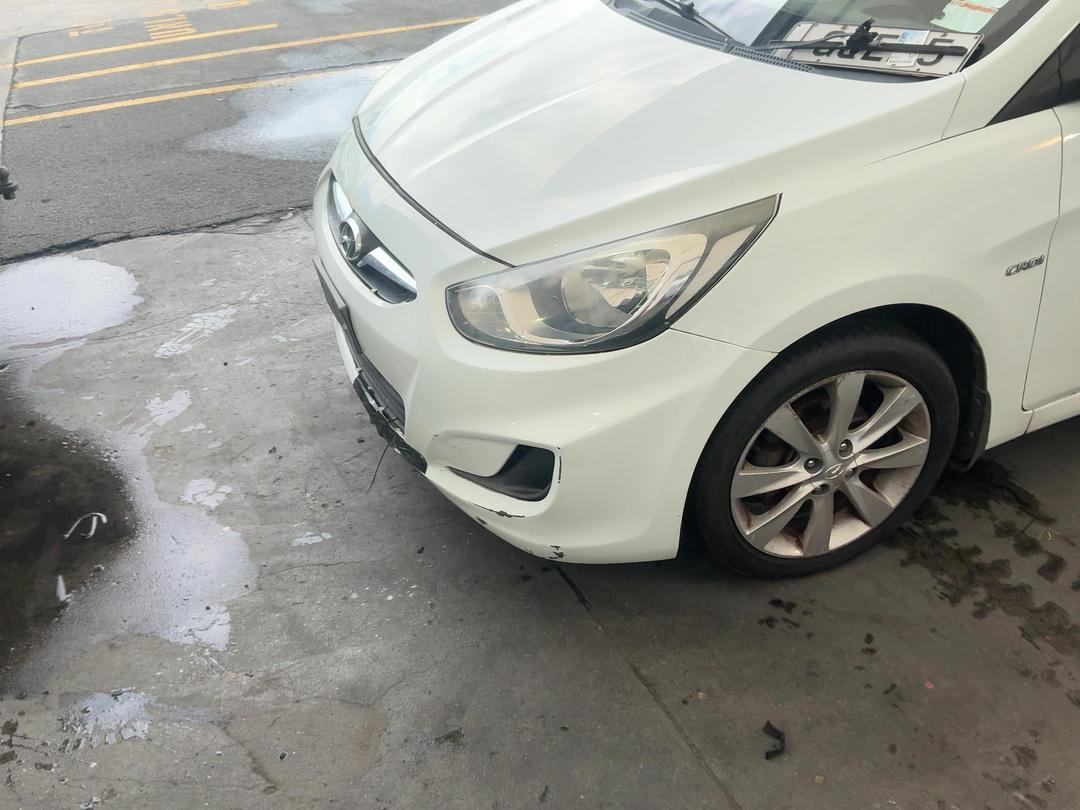Photo '5' of Hyundai Accent Crdi Photo '5' of Hyundai Accent Crdi