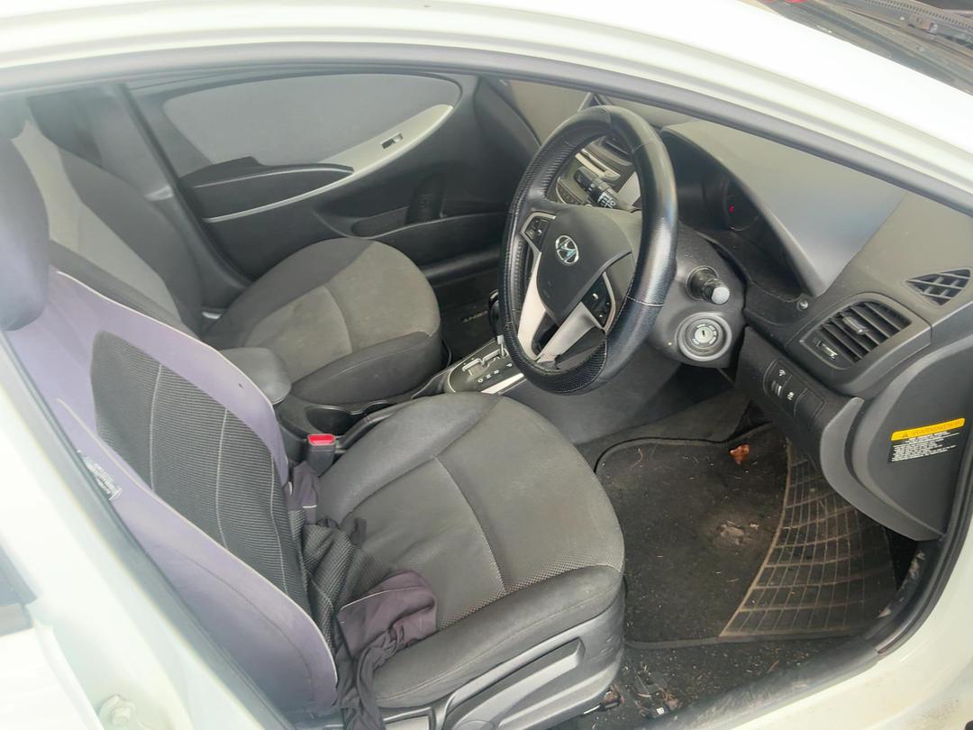 Photo '13' of Hyundai Accent Crdi Photo '13' of Hyundai Accent Crdi