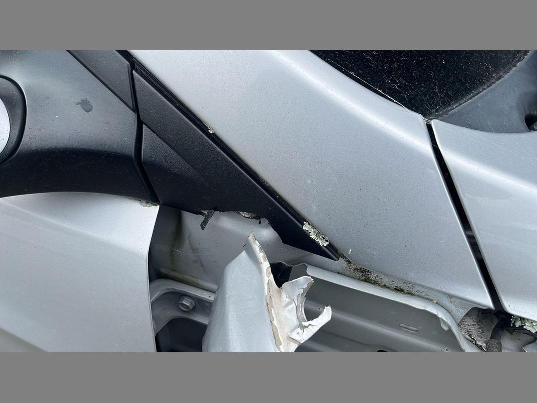 Photo '7' of Hyundai Accent Photo '7' of Hyundai Accent