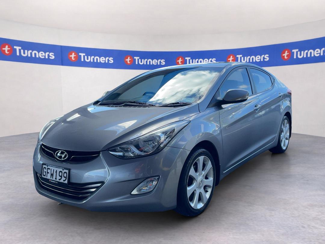Photo '4' of Hyundai Elantra
