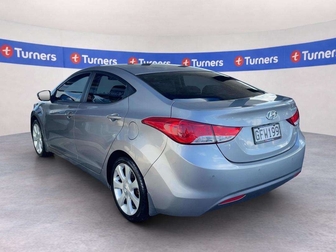 Photo '5' of Hyundai Elantra