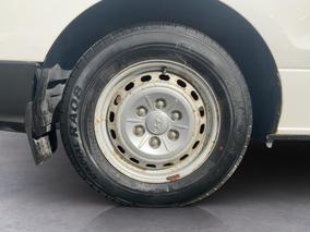 Photo '12' of Hyundai H1