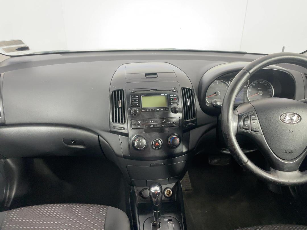 Photo '17' of Hyundai I30