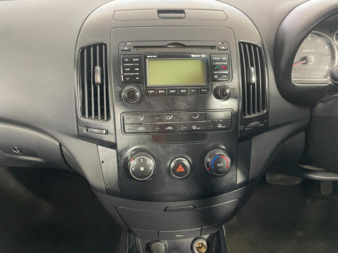 Photo '18' of Hyundai I30