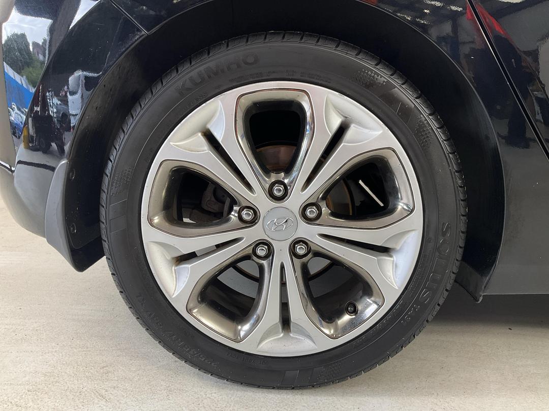 Photo '12' of Hyundai I30