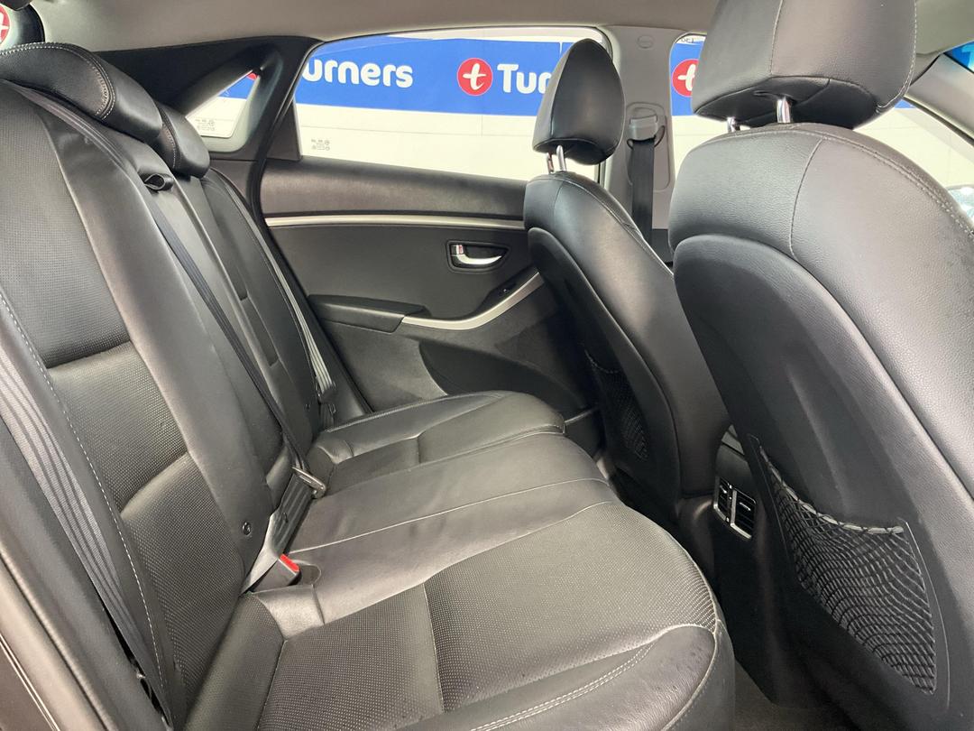 Photo '20' of Hyundai I30