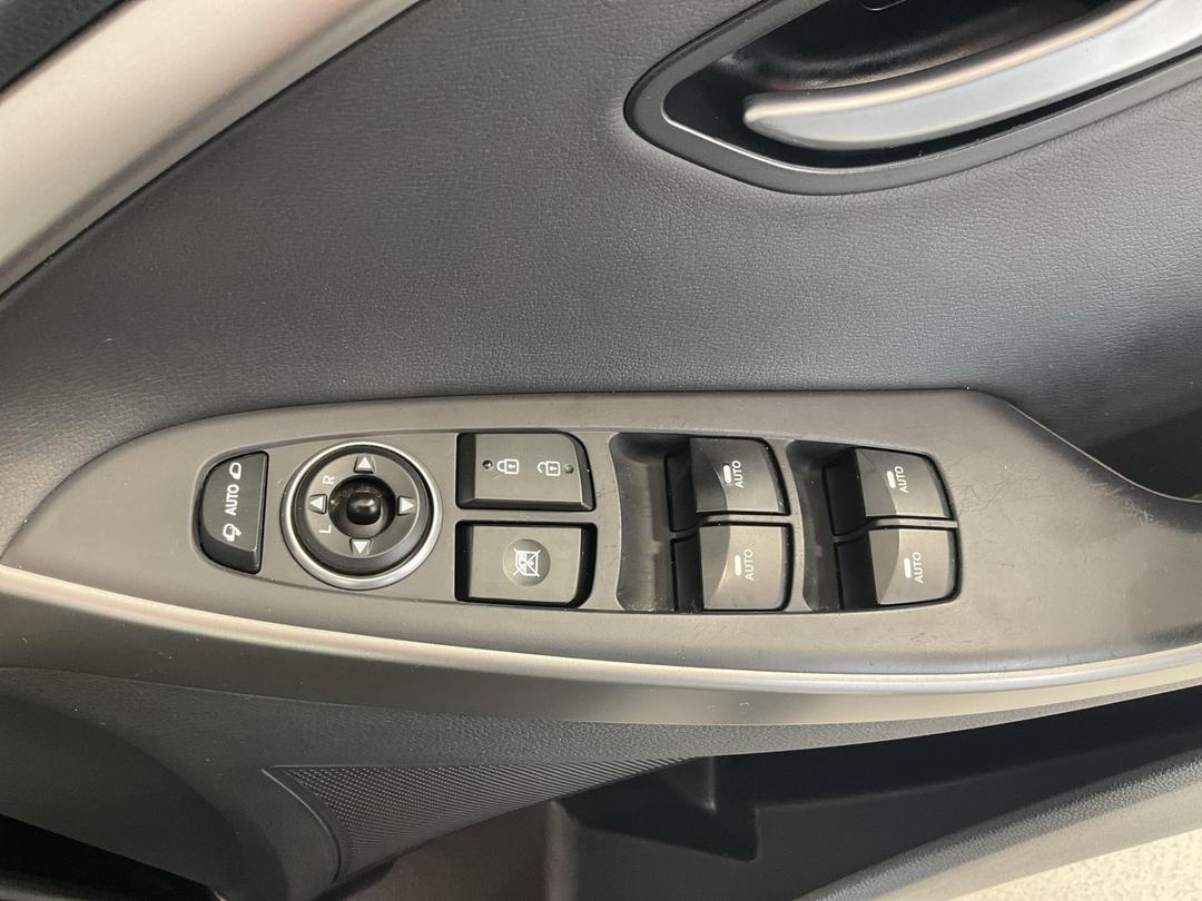 Photo '32' of Hyundai I30