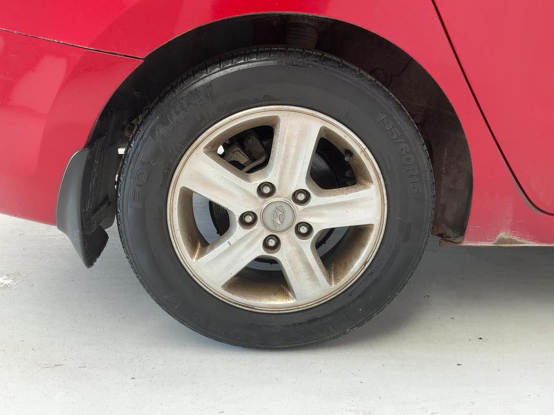 Photo '12' of Hyundai I30