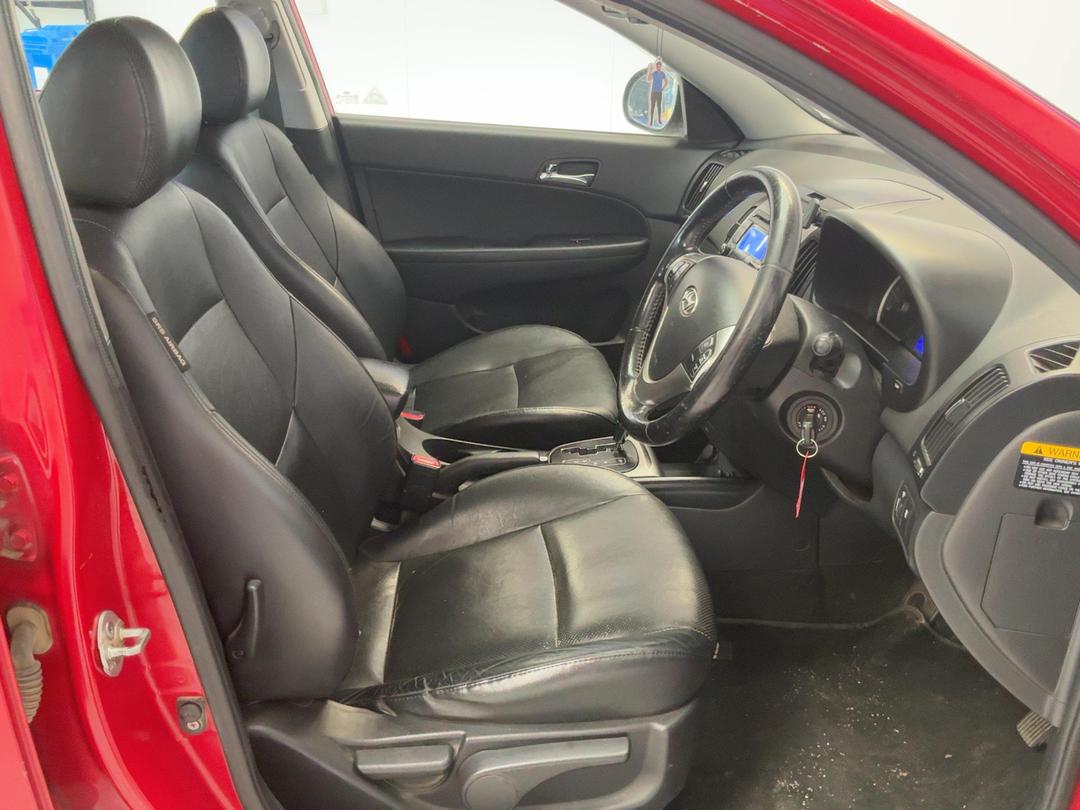 Photo '16' of Hyundai I30