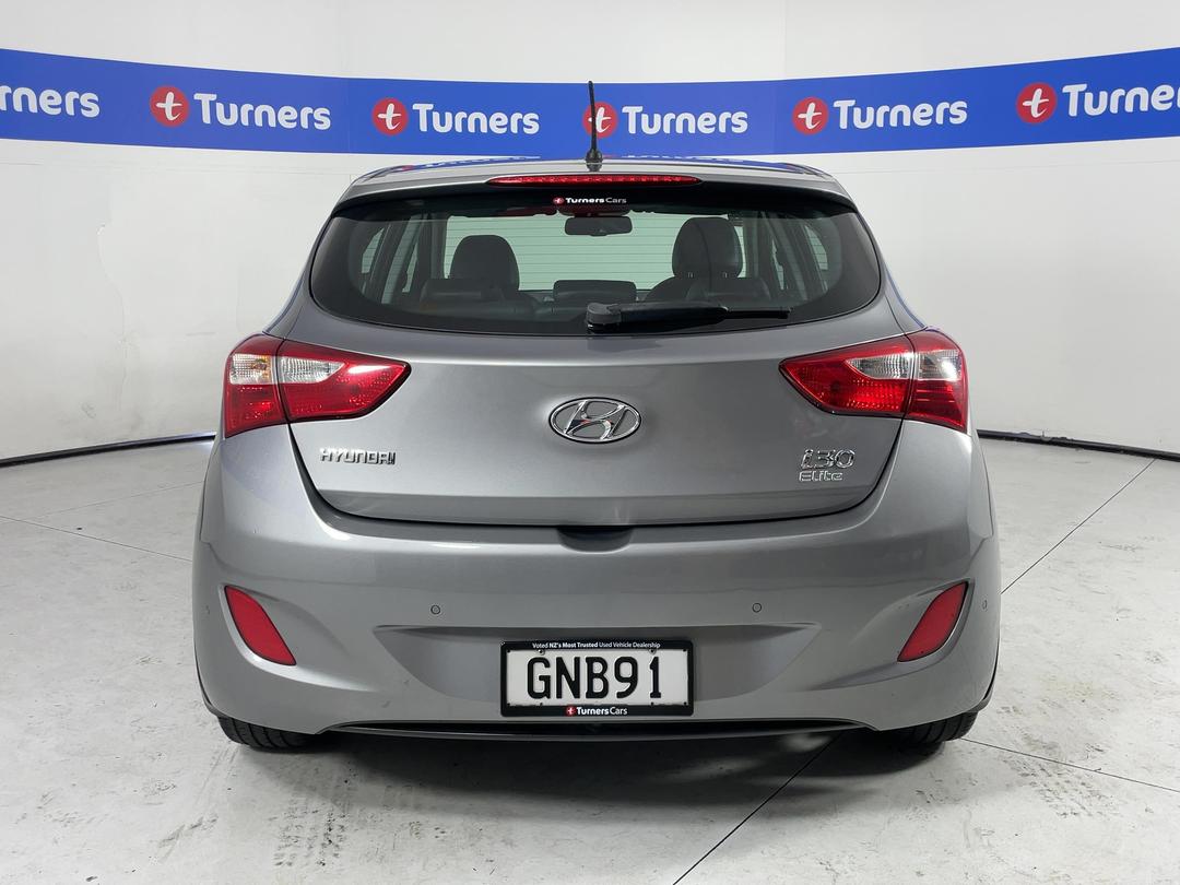 Photo '6' of Hyundai I30
