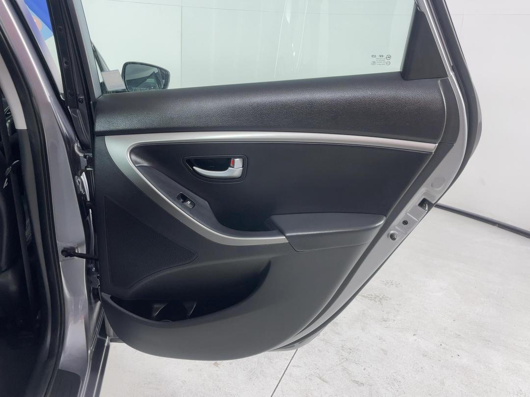 Photo '19' of Hyundai I30
