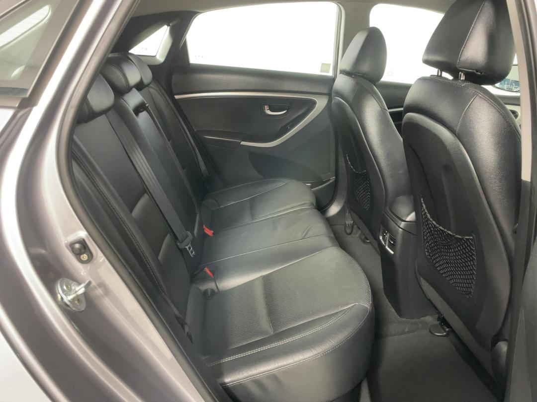Photo '20' of Hyundai I30