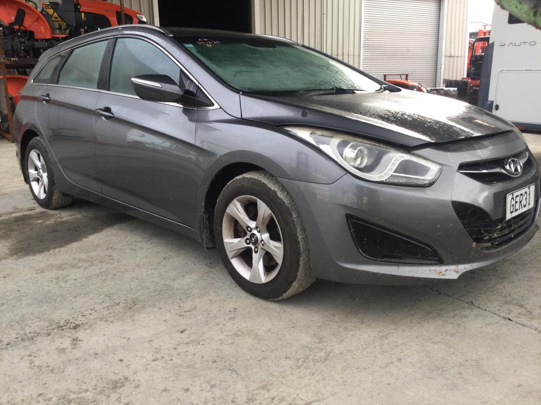 Photo '7' of Hyundai I40