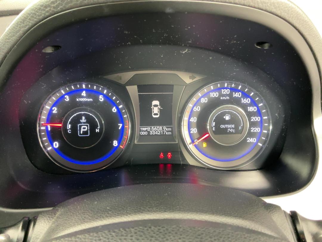 Photo '21' of Hyundai I40