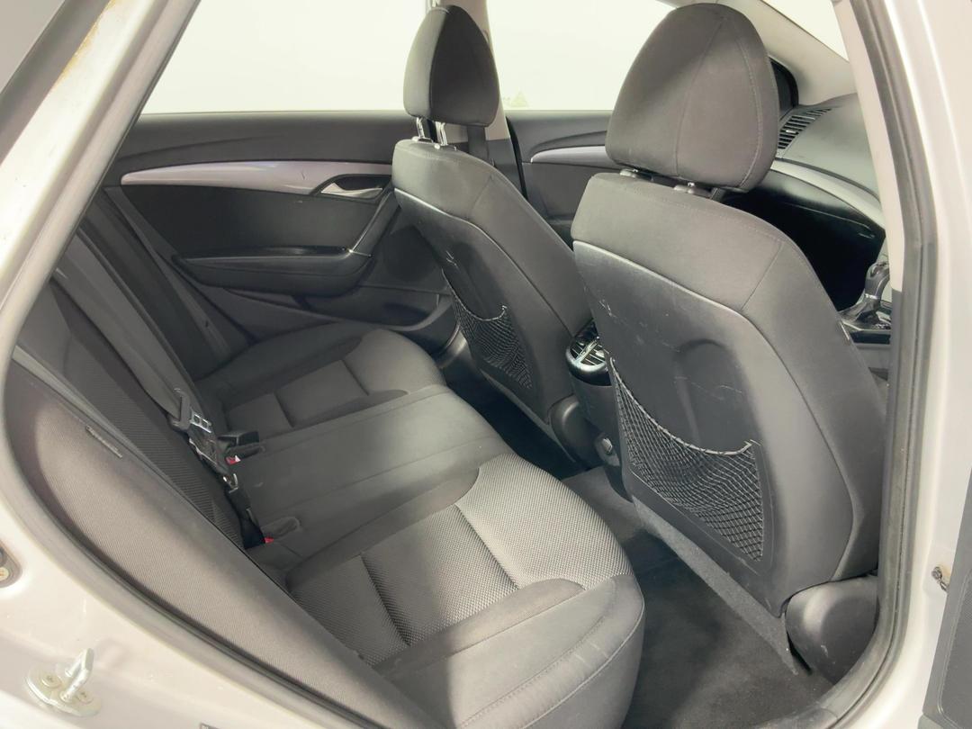 Photo '20' of Hyundai I40