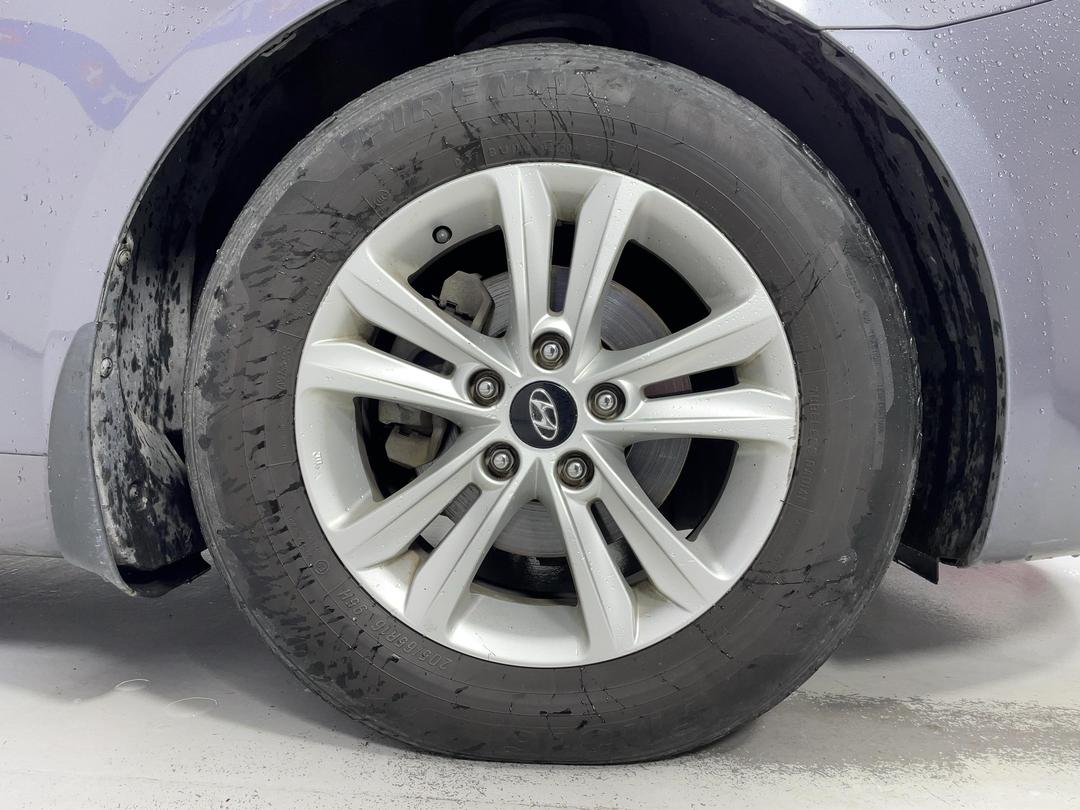 Photo '9' of Hyundai I45