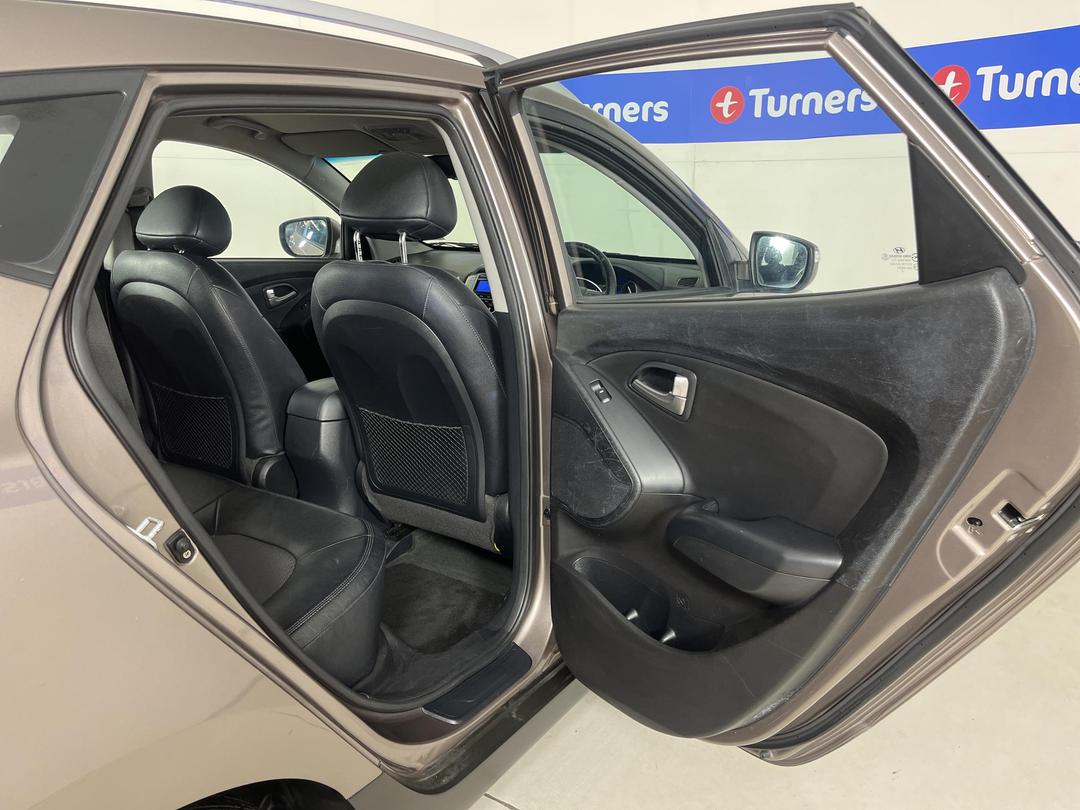 Photo '19' of Hyundai Ix35