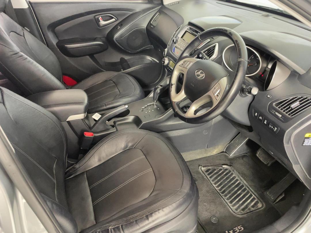 Photo '16' of Hyundai Ix35