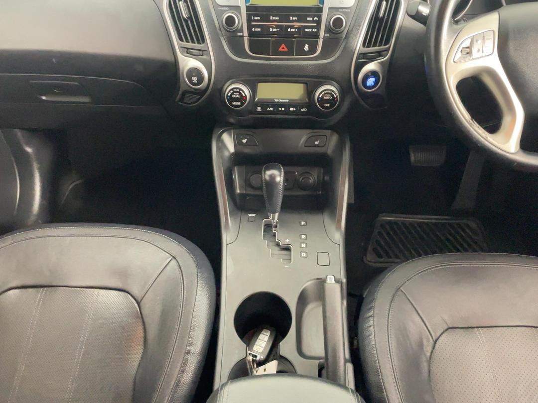 Photo '18' of Hyundai Ix35