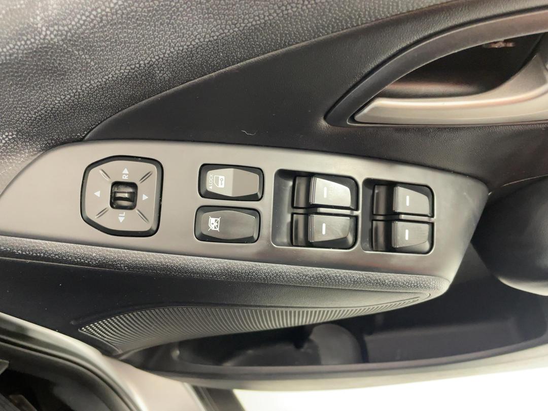 Photo '24' of Hyundai Ix35