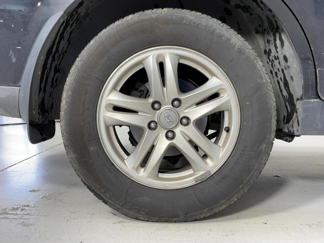 Photo '12' of Hyundai Santa FE