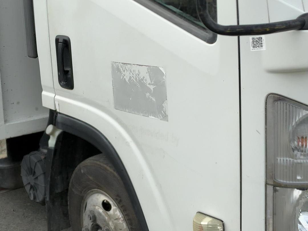 Photo '32' of Isuzu N Series NPR250S Flat Deck