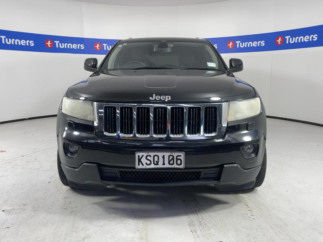 Photo '3' of Jeep Grand Cherokee Laredo Photo '3' of Jeep Grand Cherokee Laredo