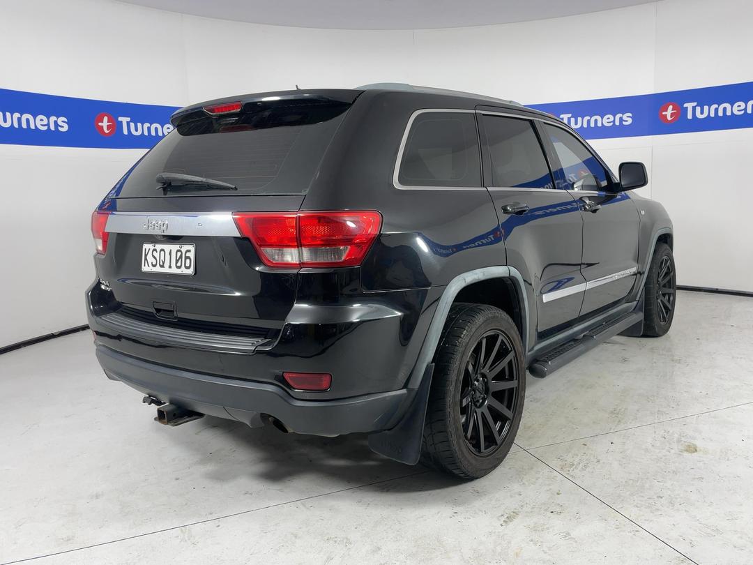 Photo '7' of Jeep Grand Cherokee Laredo Photo '7' of Jeep Grand Cherokee Laredo