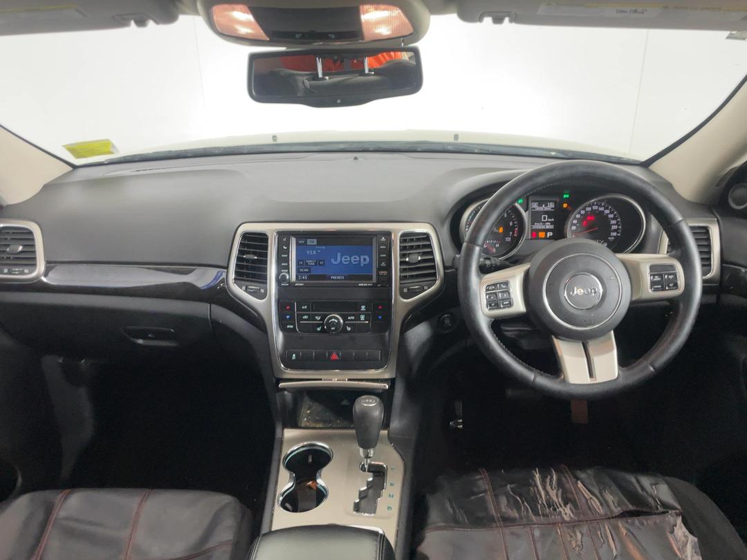 Photo '19' of Jeep Grand Cherokee Laredo Photo '19' of Jeep Grand Cherokee Laredo