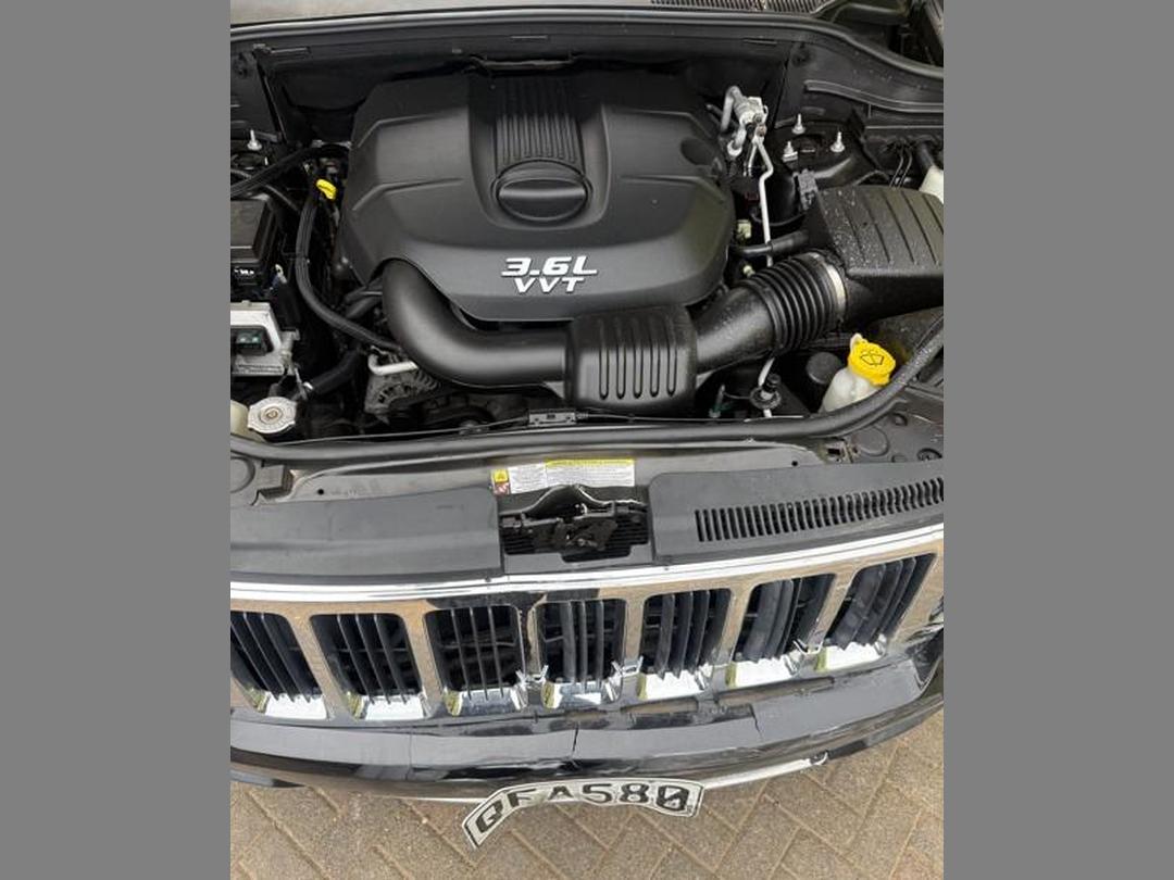 Photo '7' of Jeep Grand Cherokee 4X4 Limited Photo '7' of Jeep Grand Cherokee 4X4 Limited