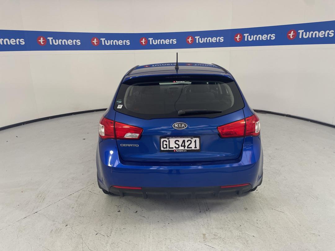 Photo '6' of KIA Cerato