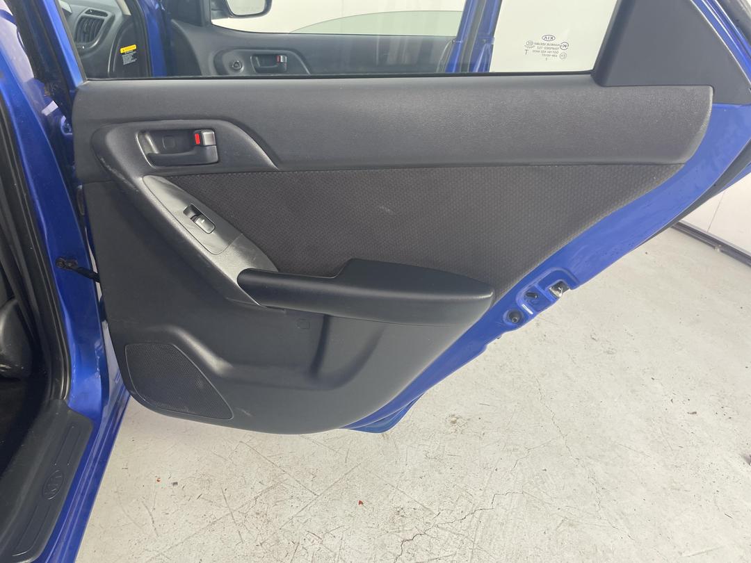 Photo '19' of KIA Cerato