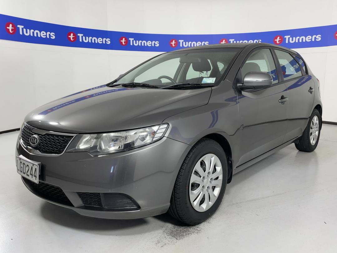 Photo '4' of KIA Cerato