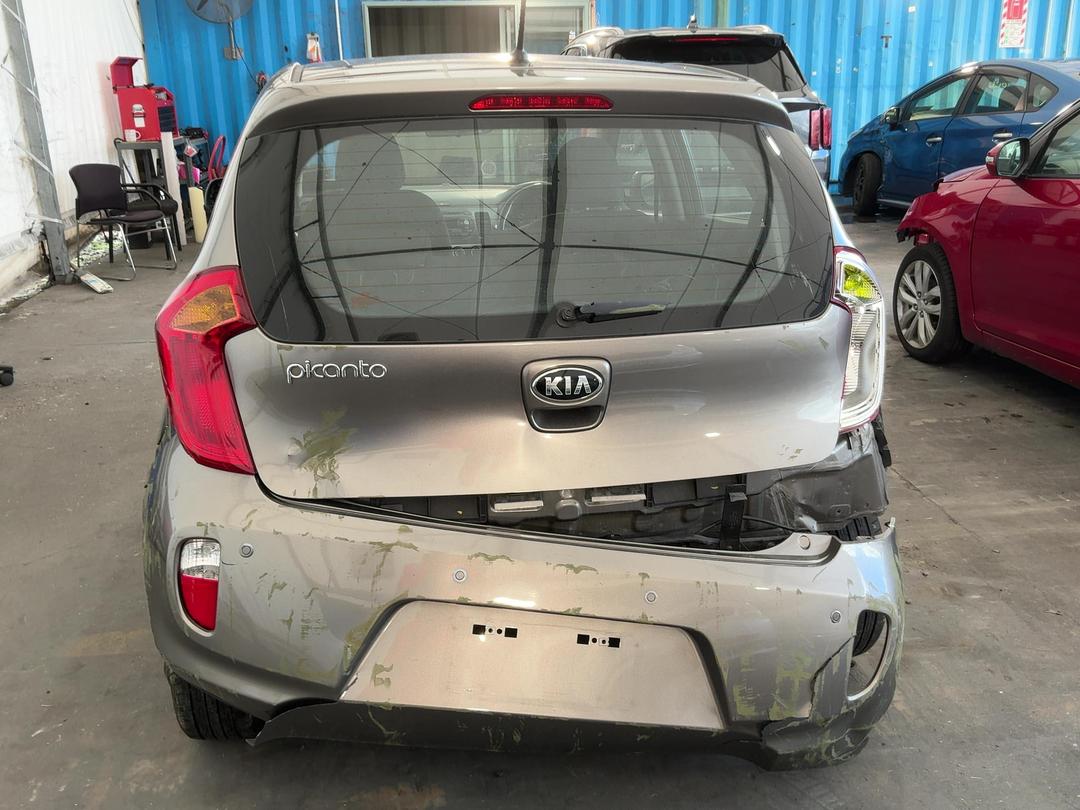 Photo '10' of KIA Picanto LX Photo '10' of KIA Picanto LX