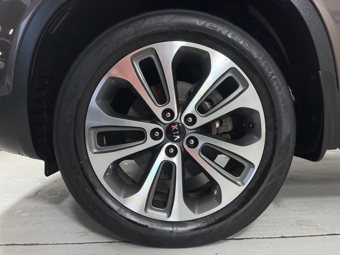 Photo '10' of KIA Sorento