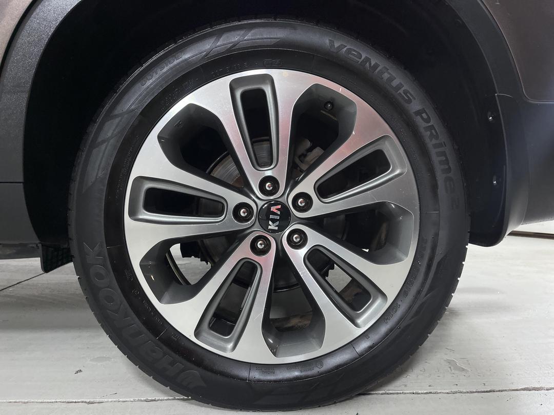 Photo '11' of KIA Sorento