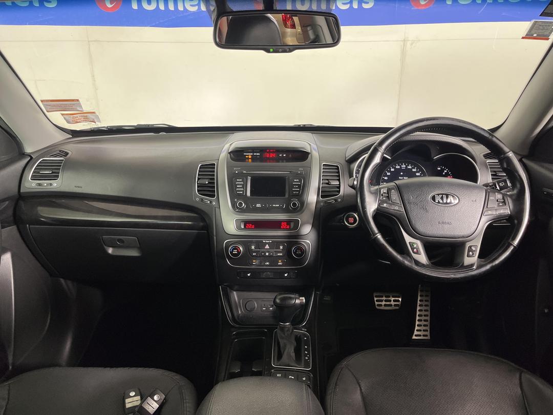 Photo '17' of KIA Sorento