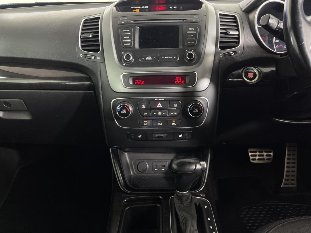 Photo '18' of KIA Sorento