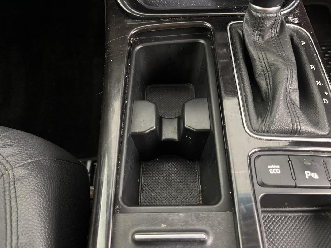 Photo '23' of KIA Sorento