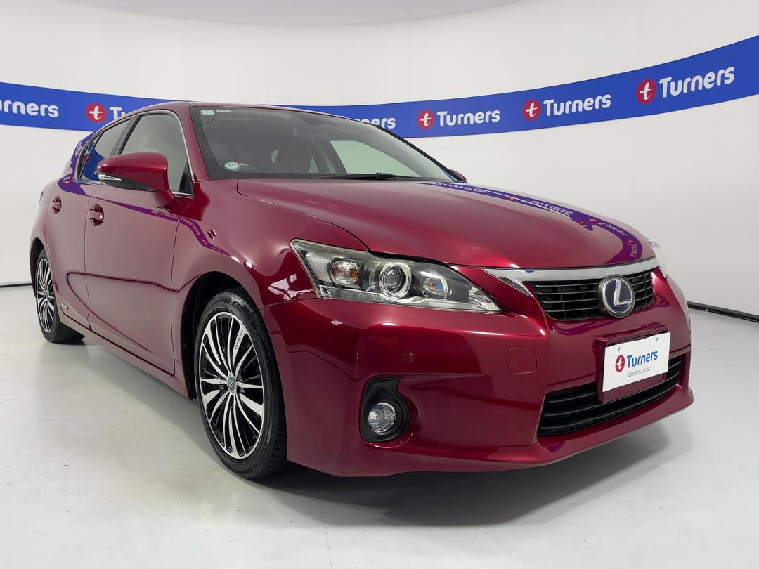 Photo '1' of Lexus CT200H