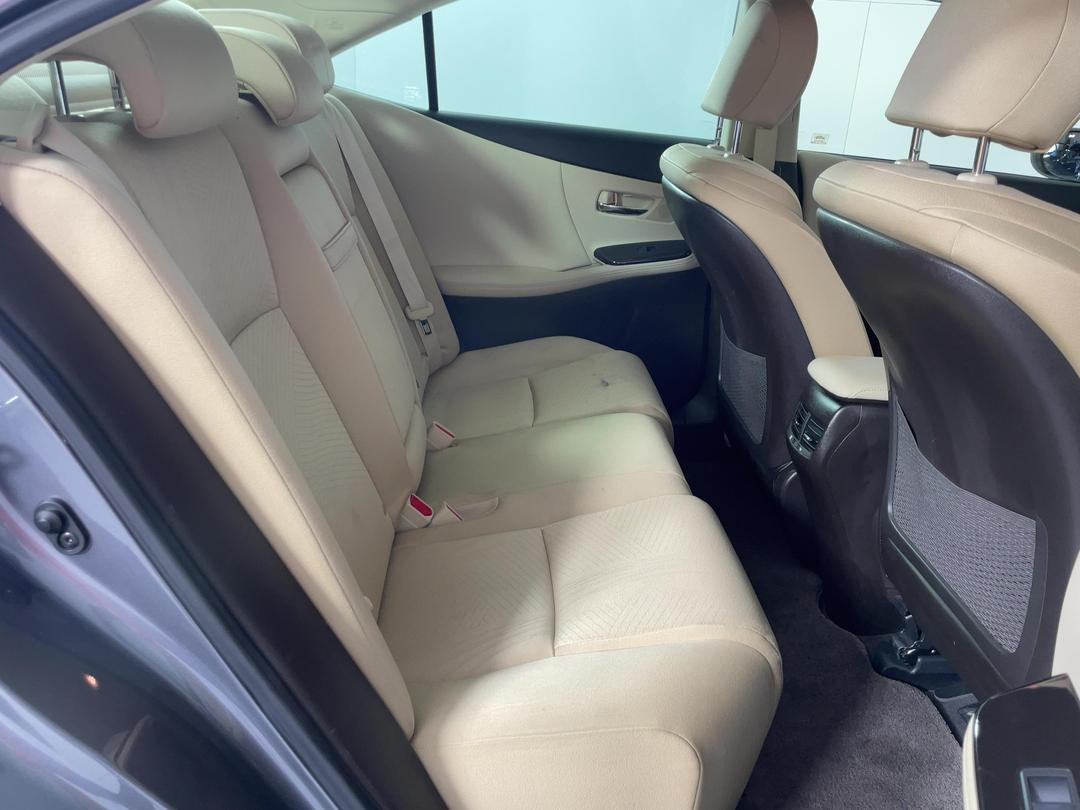 Photo '20' of Lexus HS250H