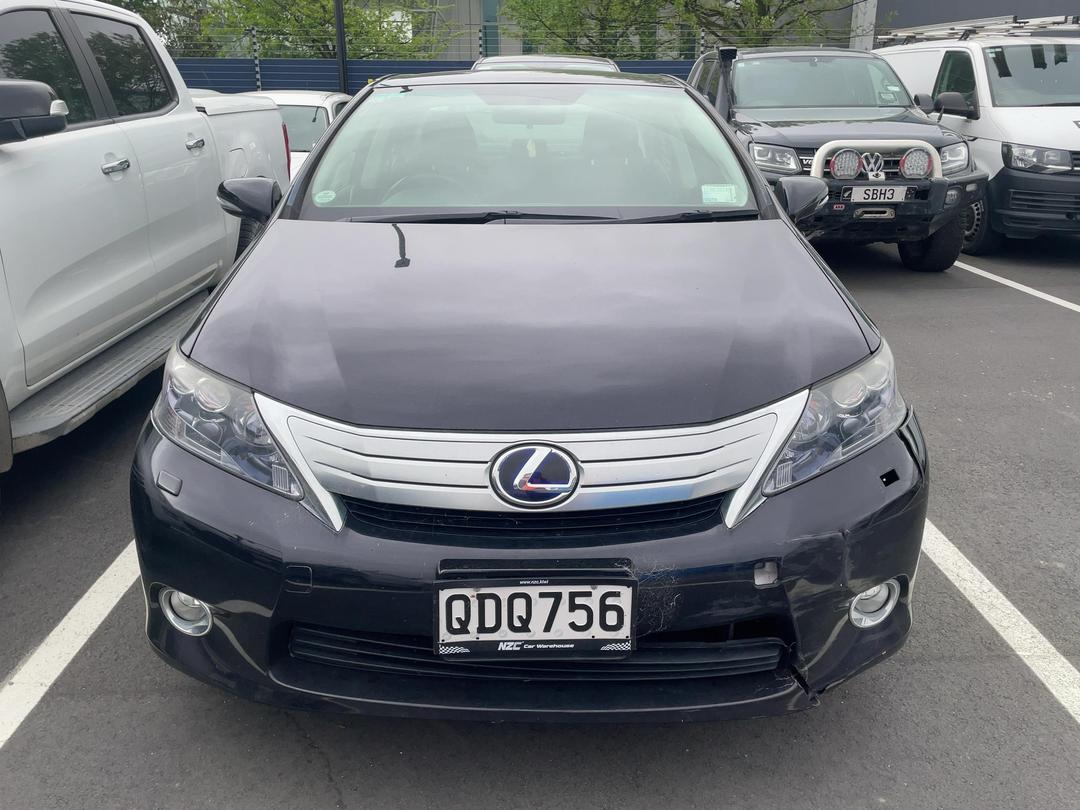 Photo '2' of Lexus HS250H