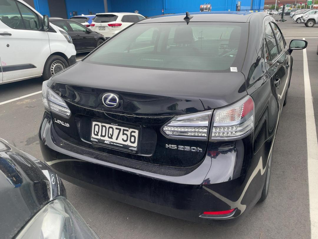 Photo '5' of Lexus HS250H