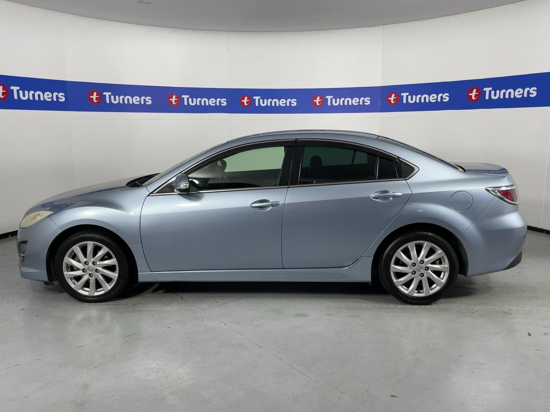 Photo '24' of Mazda Atenza