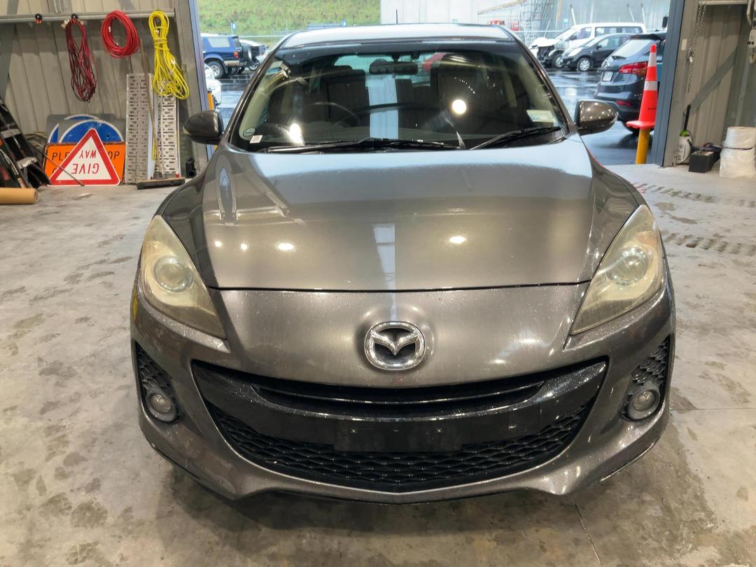 Photo '2' of Mazda Axela