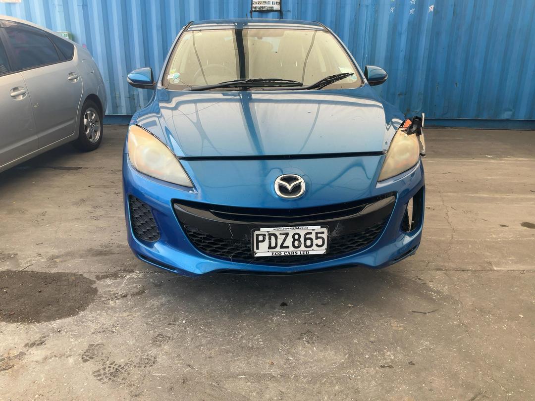 Photo '2' of Mazda Axela